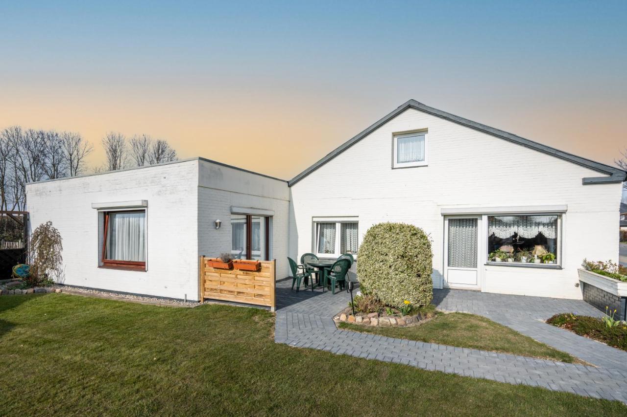 Ferienwohnung Von Postel Busumer Deichhausen Exterior photo